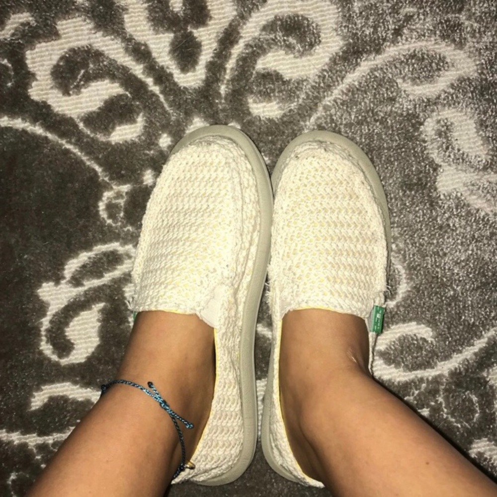 Sanuks